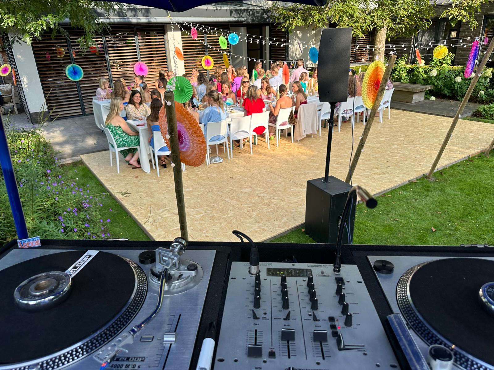 2CV Disco op locatie